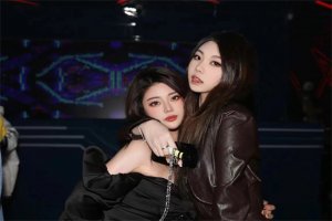 上海夜场招聘包吃住公司直招小费日结800-1000